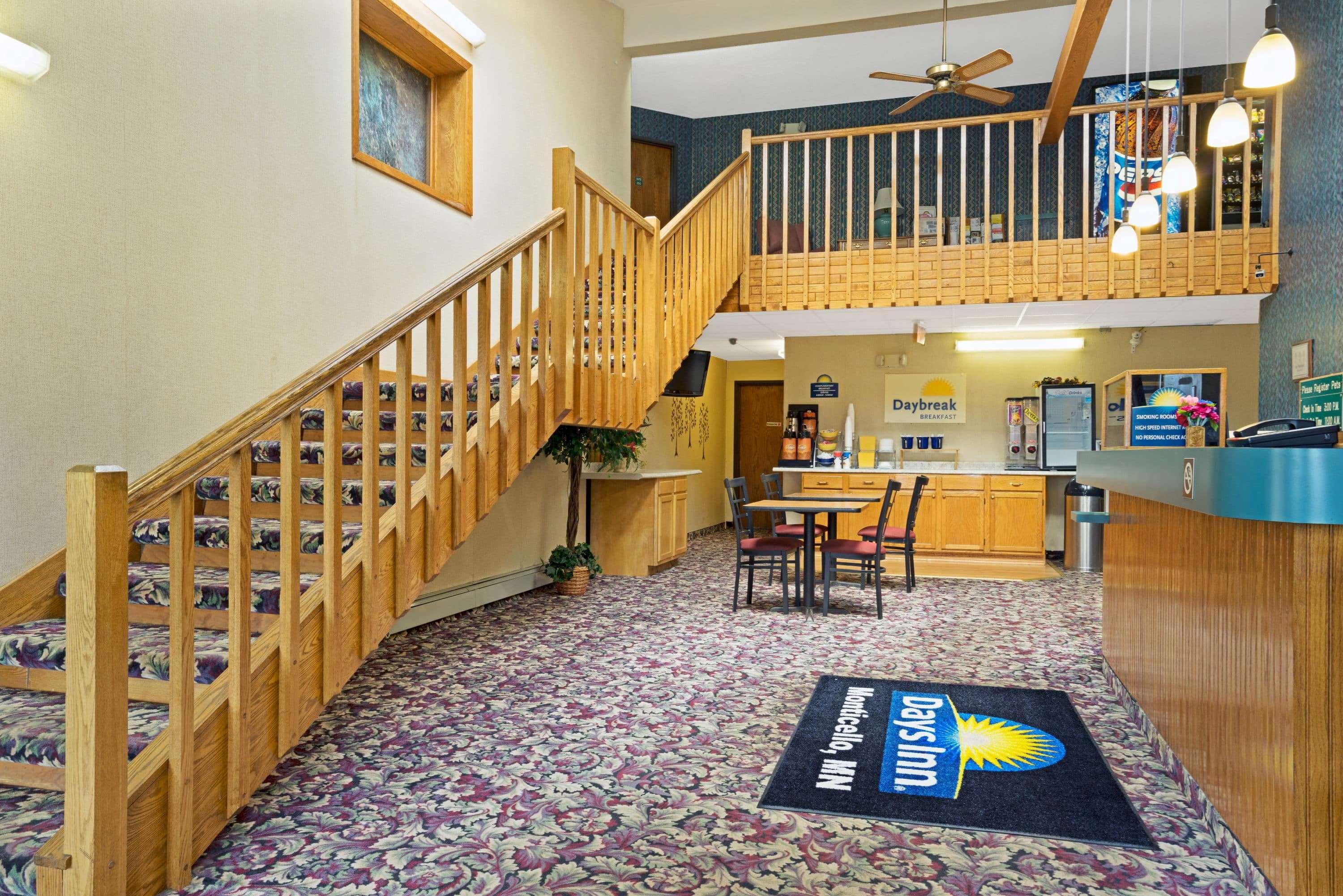 Days Inn By Wyndham Monticello Экстерьер фото