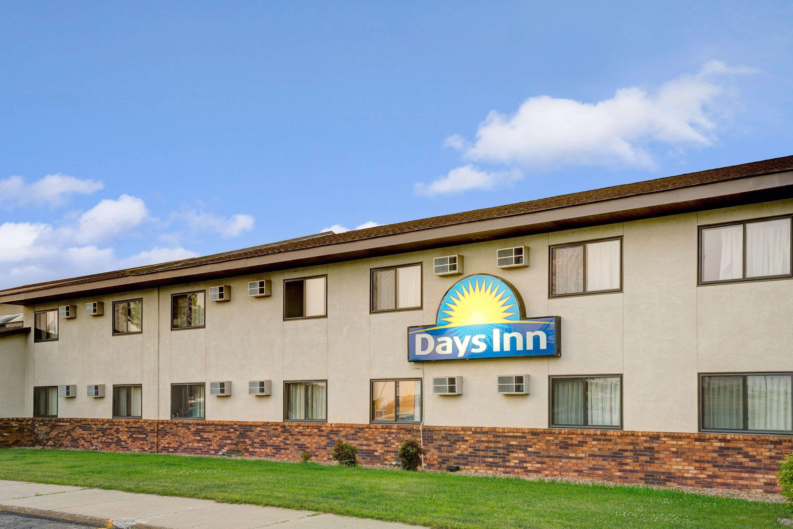 Days Inn By Wyndham Monticello Экстерьер фото