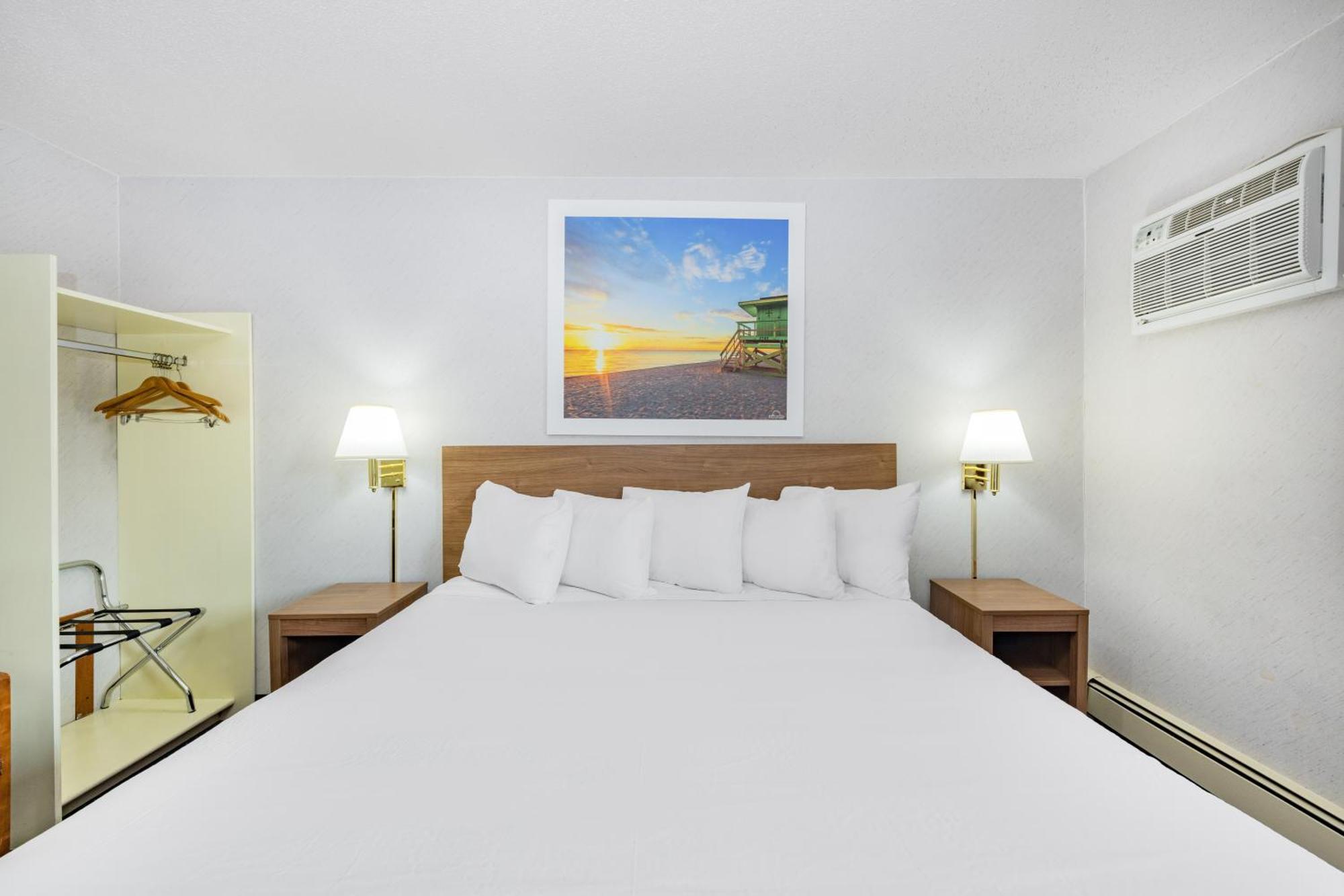 Days Inn By Wyndham Monticello Экстерьер фото